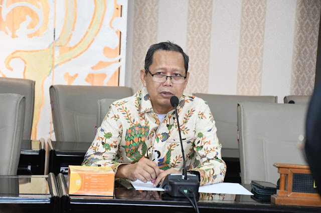 169819662589-dprd-jawa-barat-terima-studi-banding-badan-musyawarah-dprd-provinsi-kalimantan-barat-1