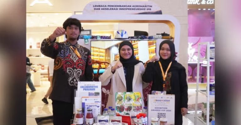 inovasi-ipb-university-sukses-sabet-penghargaan-most-visited-di-uiif-2026-cajuput-candy-jadi-primadona-1-770x400